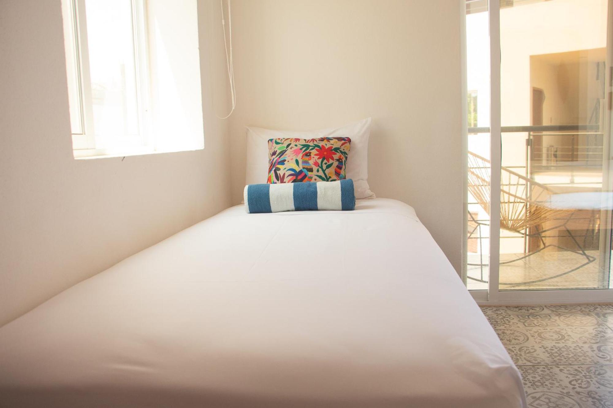 Viajero Sayulita Hostel Rum bild